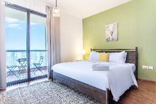 On JBR Beach w/ Bars, Restaurants &Night Life-3501 Apartment in Dubai