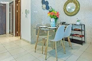 bnbmehomes|Lux Sky Scraper in Marina-2201 Apartment in Dubai
