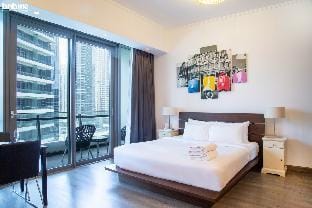 bnbme homes | Chic studio |Heart of the Marina-808 Apartment in Dubai