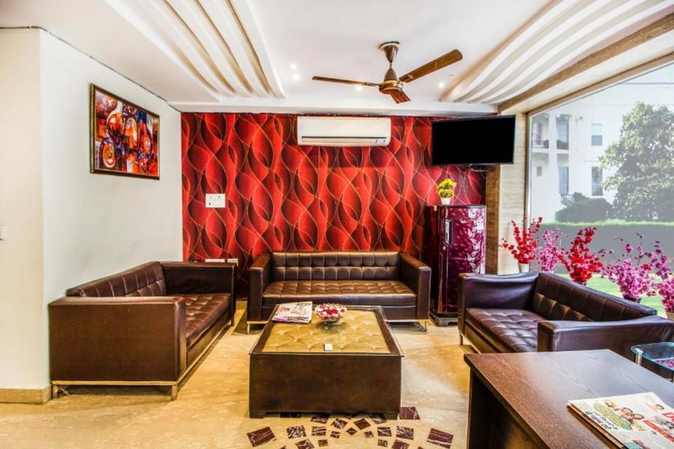 Hotel Le Continental Hotel in New Delhi
