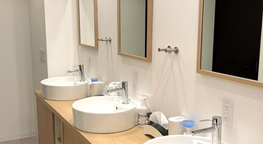 Jakotelplus難波店 Hostel in Osaka