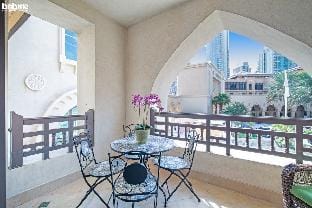 bnbmehomes | Arabian Retreat |Dubai Mall-4066 Apartment in Dubai