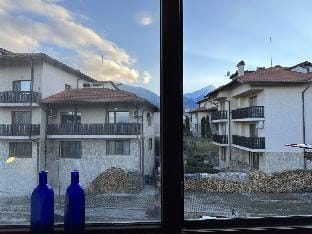 Entire house - 2br Mountain View Apartment - 250mbps Wifi Apartment in Bansko