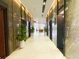 Căn hộ sân bay 2 phòng ngủ-hồ bơi-gym miễn phí Apartment in Ho Chi Minh City