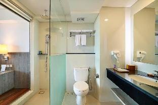 Luxury 1 Bedroom Deluxe Room NE30B Vacation rental in North Kuta