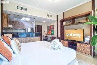 bnbmehomes|Spacious Studio in Downtown -1703 Apartment in Dubai