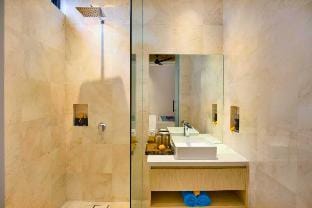 Adore 3 BR Private Pool Villa #PS7 Villa in Kuta