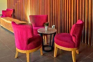 Cozy 1 BR Superior Room at The Beach Area Y04A Apartment in Pemenang