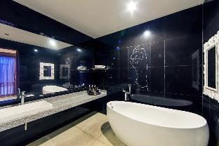 Amazing 3 BR Private Pool Villa #PS8 Villa in North Kuta