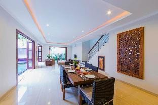 Amazing 3 BR Private Pool Villa #PS8 Villa in North Kuta