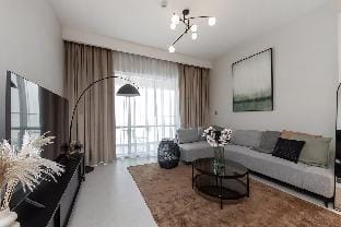 Luxury 1BR at Vida Residences Apartment in Dubai