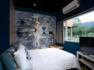 Train A Camping Resort Bed and Breakfast in Taiwan, Province of China
