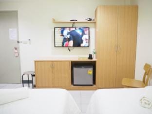 Nana Best Inn-Cozy Economy Room Apartment in Bangkok