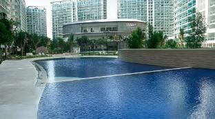 Azure Resorts Parañaque Deluxe City view Apartment in Paranaque