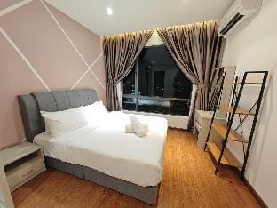 Lux Stylish Family Suits Central Park Vacation rental in Johor Bahru