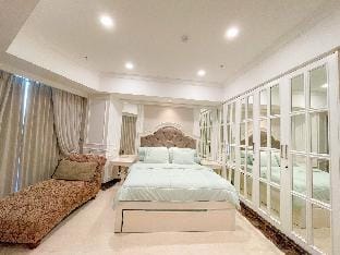 The Jewel of La Casa III Apartment in Surabaya