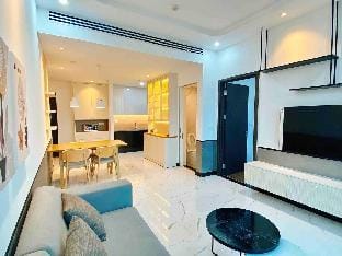 The most luxury and best pool apartment in HCMC Vacation rental in Ho Chi Minh City