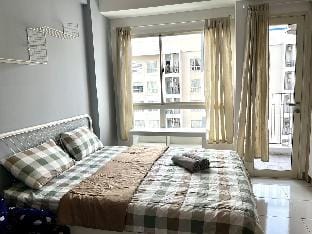 Scientia Comfort Apt with WIFI for Stay in Serpong Apartment in West Java