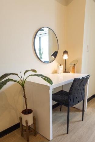 Sleep Inn R5, Room for 2-4 People, Taipei Main Station MRT Exit Z2 Apartment in Taipei City