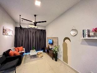 RiverView 8PAX 3BR in KBtown PS4, Netflix A-9-3 Apartment in Malaysia