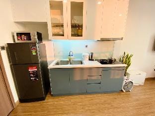 Luxury Apartment Vinhomes Greenbay near My Dinh  Apartment in Laos