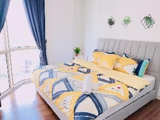 Legoland walk 5min[QSheep]2RB Max8pax Bathtub Vacation rental in Johor