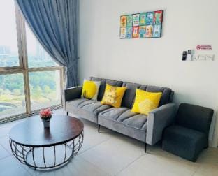 Legoland walk 5min[QSheep]2RB Max8pax Bathtub Vacation rental in Johor