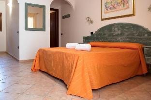 Idyllic Residence Cala Viola Studio sleeps num1373 Apartment in Sardinia