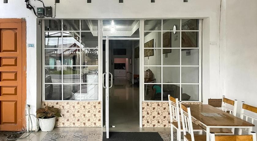 Hotel O Orien Guesthouse Hotel in Indonesia