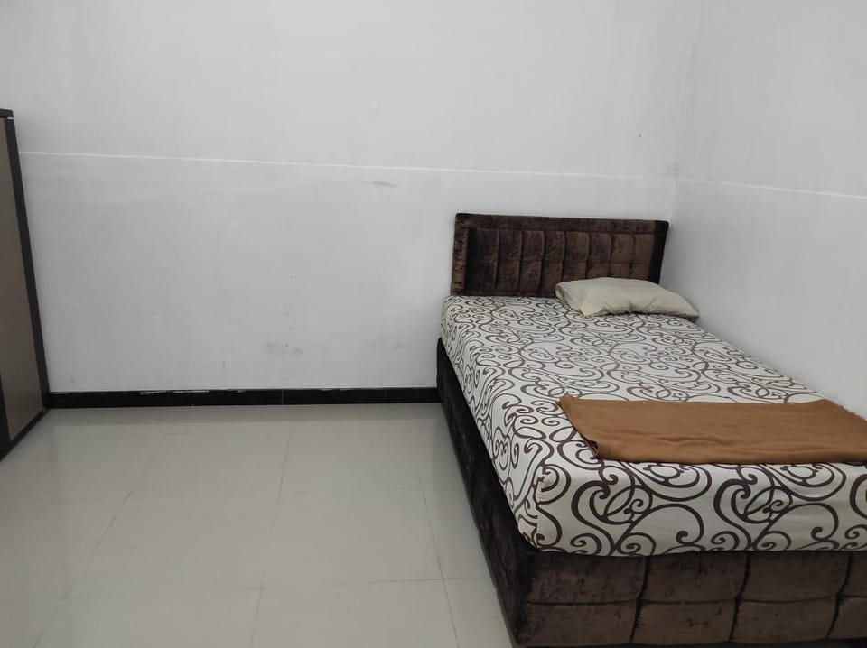 Hotel O Wisma Astukara Syariah Near Sejahtera Department Store Pinrang Hotel in Indonesia