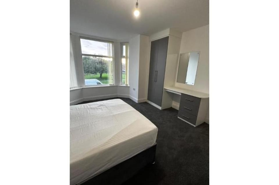 OYO Cheetham Hill Guest House Hotel in Manchester