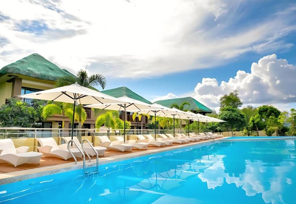 H Resort Bohol - The Coral Cliff by SMS Hospitality Resort in Central Visayas