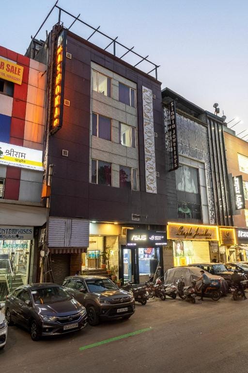 Hotel Ashoka International at Karol Bagh Delhi Hotel in Delhi