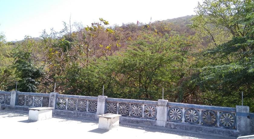 Hotel HillView, Junagadh Hotel in Gujarat