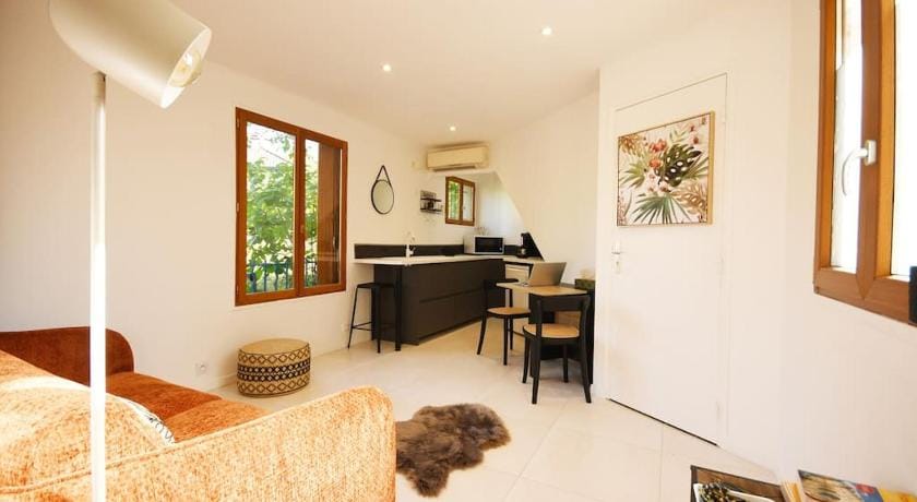 Studio - Confort - Climatisé - Le Refuge de Charles - Jardin Apartment in Île-de-France