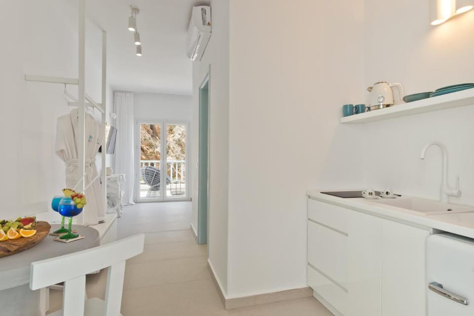 Enilion Luxury Suites Apartment in Karpathos, 857 00, Greece