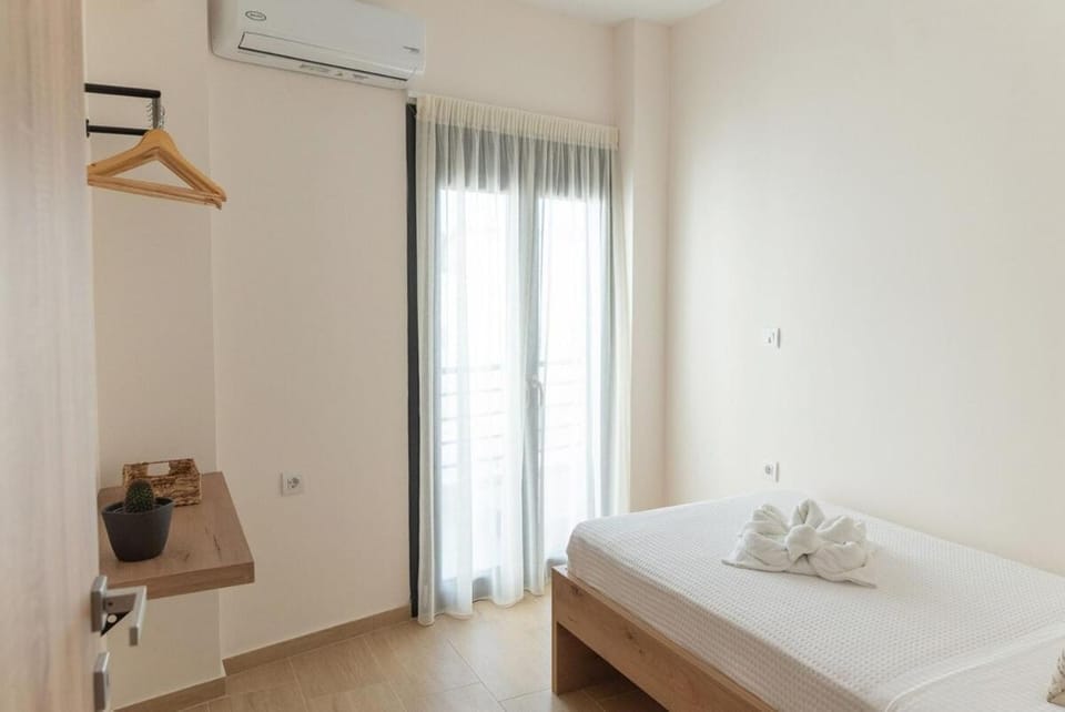Saint Matthew Central Apartment by Senaon Apartment in Heraklion