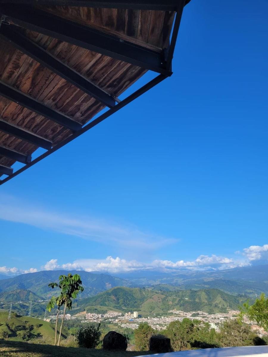 FINCA LA FORTALEZA Bed and Breakfast in Risaralda