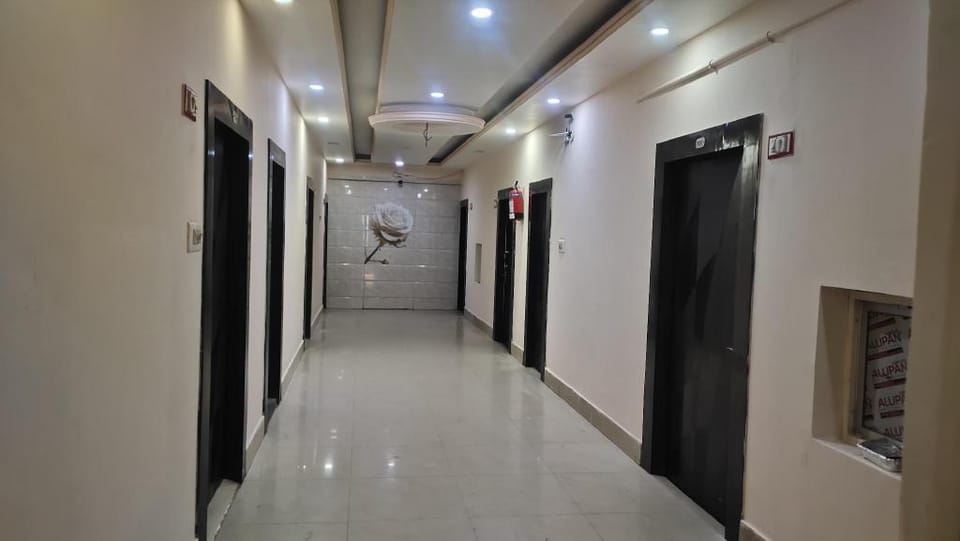 Hotel Amit Lodge Bihta Bihar Hotel in India