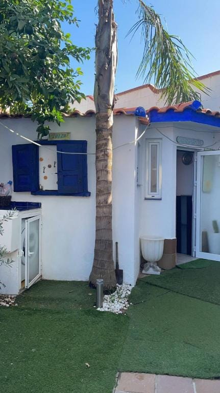 Gobeach Small Studio 8sq Completely Independent Hotel in Mairena del Aljarafe