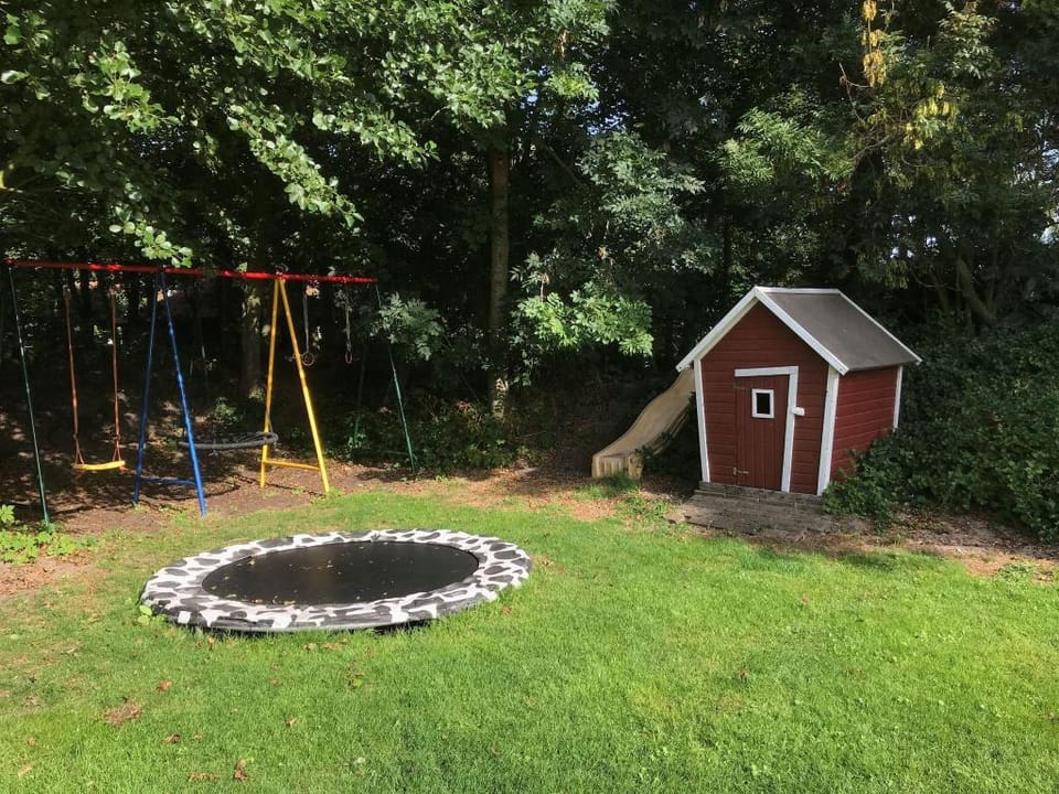 Holiday Home in Egmond aan den Hoef with Sauna Vacation rental in Egmond aan Zee