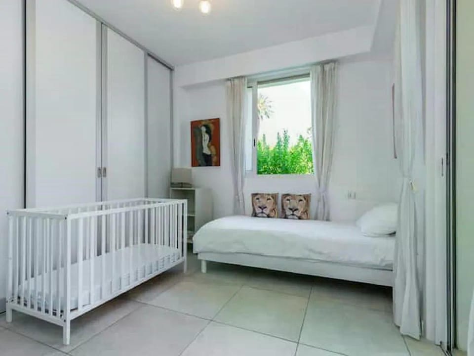 Luxury Villa in Juan-les-Pins Villa in Antibes