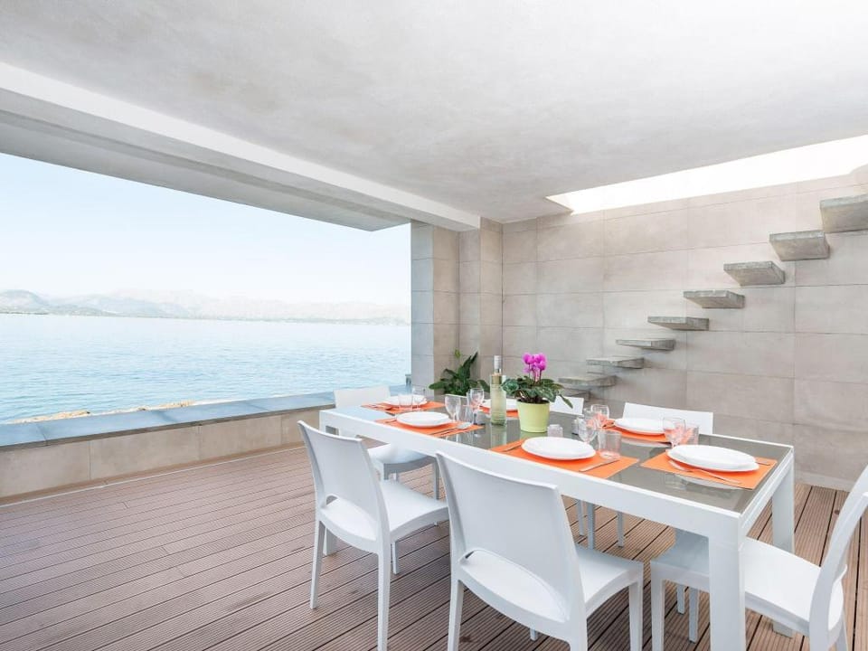 Aixa - House In Marina Manresa. Free Wifi Vacation rental in Raiguer
