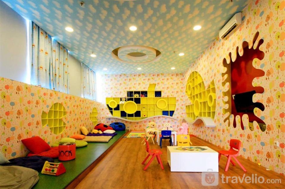 Homey & Comfort Stay 2BR Bellezza Apt By Travelio Apartment in South Jakarta City