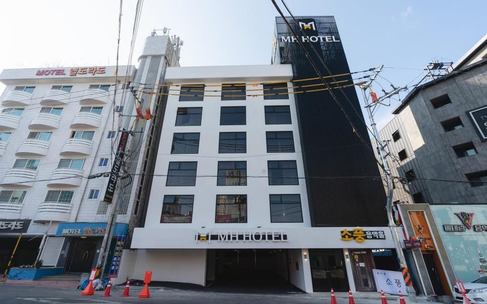 Jeonju Junghwasan-dong MH HOTEL Branch No. 2 Hotel in South Korea