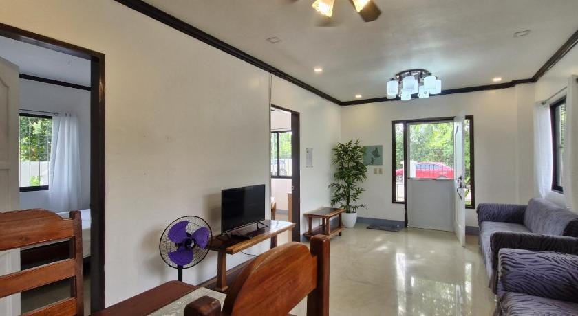 Yayay Homestay Hotel in General Luna
