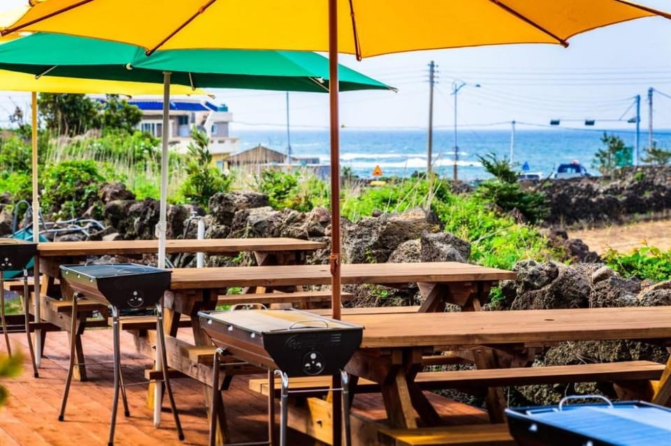 Jeju De reve Pension Bed and Breakfast in South Korea