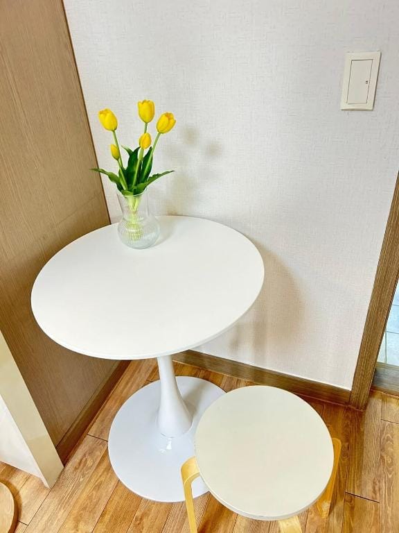 Kay S23 hongdea one room studio Vacation rental in Seoul