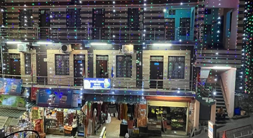 Goroomgo Girish Alay Homestay Uttarakhand Vacation rental in Uttarakhand