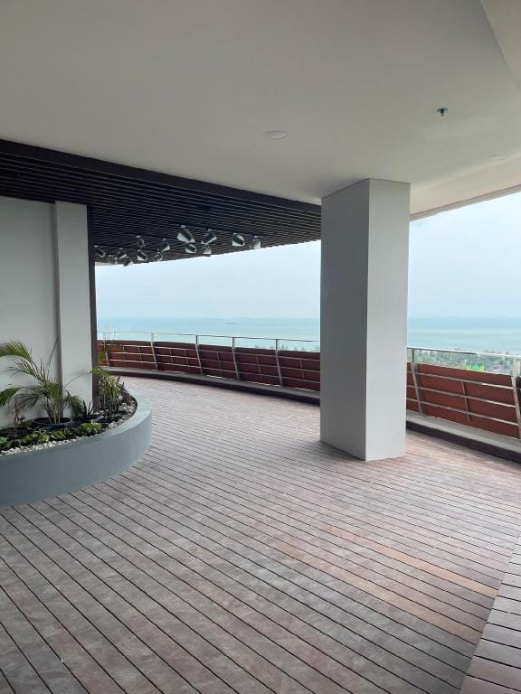 Luxe  Apartment with Ocean View & High Speed  WiFi Apartment in Riau Islands, Indonesia